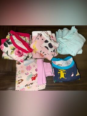 PLAY CONDITION little sleepies bundle